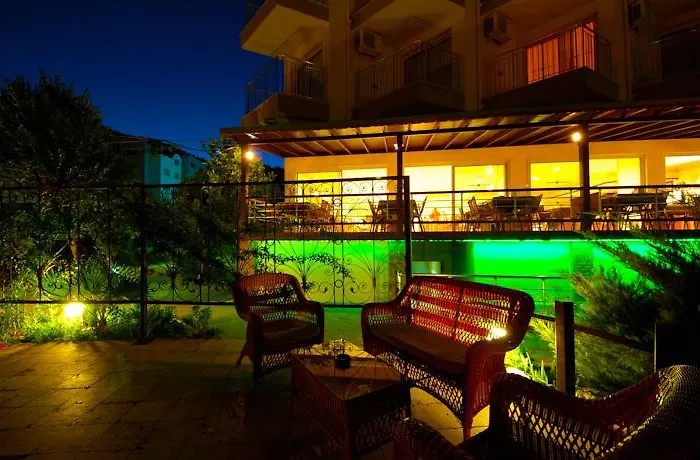 Luna Deluxe Hotell 5*