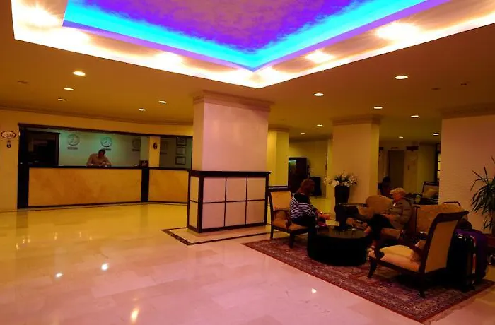 Luna Deluxe Hotel 5*