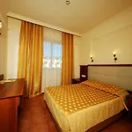 Hotel Luna Deluxe 5*