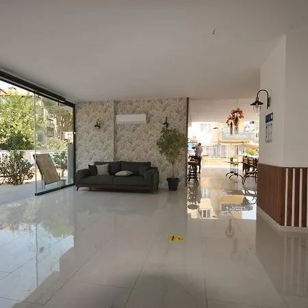 فندق Luna Deluxe مرمريس