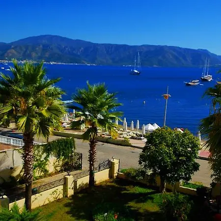 فندق Luna Deluxe