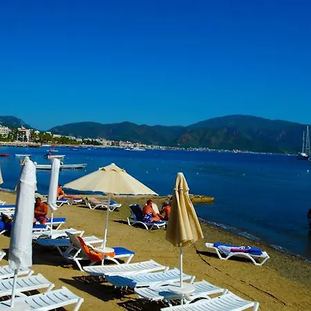 Luna Deluxe فندق